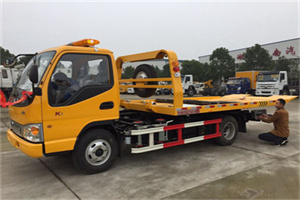 阳新哪里有拖车服务