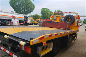 阳新附近拖车电话号码服务